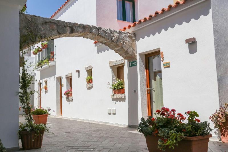Olbia Domus Inn Экстерьер фото
